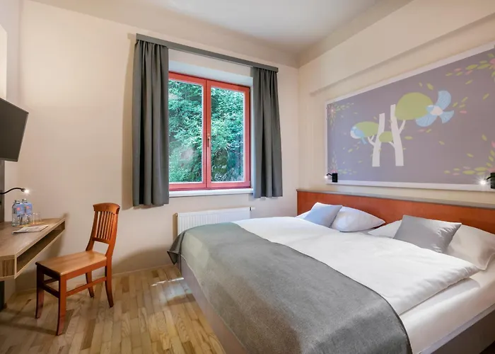 Jufa 酒店 玛利亚采尔